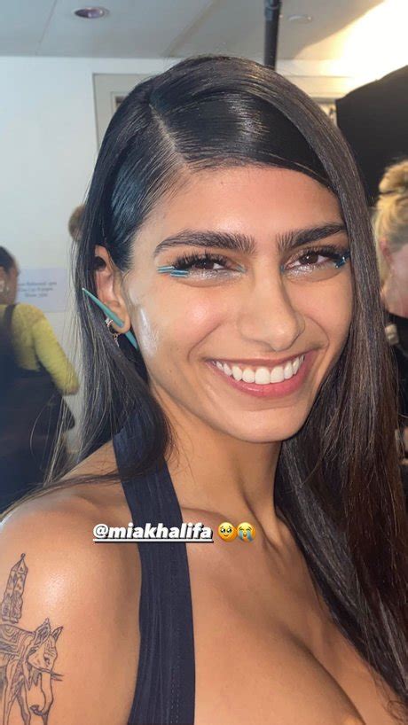 mia khalifa sex photos|Mia Khalifa Nude Porn Pics